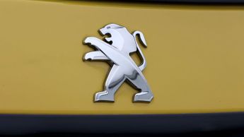 Peugeot E-208 ALLURE PREMIUM PLUS