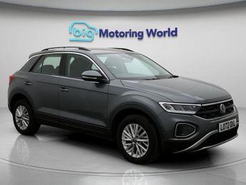 Volkswagen T-Roc LIFE TSI DSG