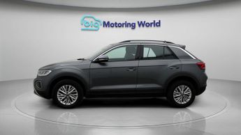 Volkswagen T-Roc LIFE TSI DSG