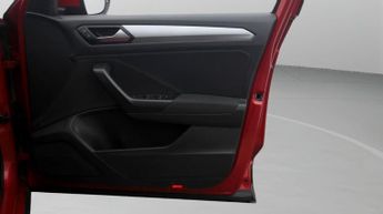 Volkswagen T-Roc LIFE TSI DSG