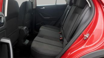 Volkswagen T-Roc LIFE TSI DSG