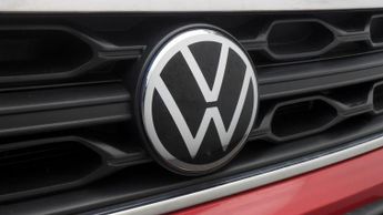 Volkswagen T-Roc LIFE TSI DSG