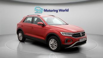 Volkswagen T-Roc LIFE TSI DSG