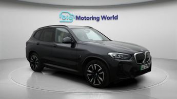 BMW iX3 M SPORT