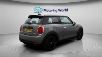 MINI Electric Hatch COOPER S LEVEL 2