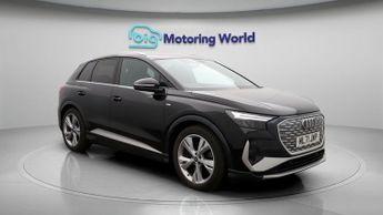 Audi Q4 e-tron S LINE