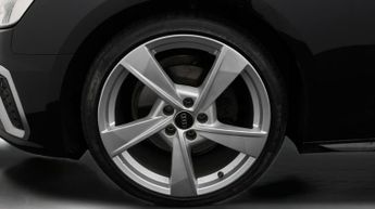 Audi A4 TFSI S LINE