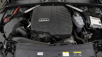 Audi A4 TFSI S LINE