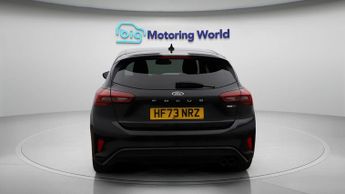 Ford Focus ST-LINE X