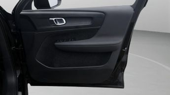 Volvo XC40 RECHARGE CORE