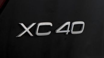 Volvo XC40 RECHARGE CORE