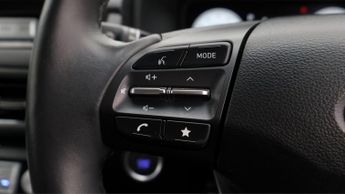 Hyundai KONA PREMIUM