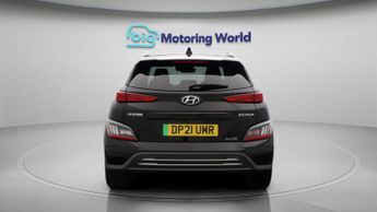 Hyundai KONA PREMIUM