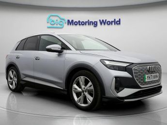 Audi Q4 e-tron S LINE