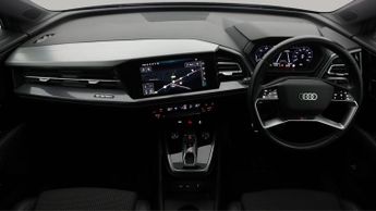 Audi Q4 e-tron S LINE