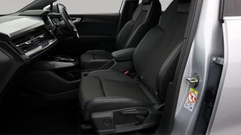Audi Q4 e-tron S LINE