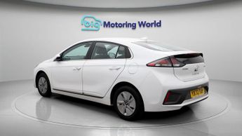 Hyundai IONIQ PREMIUM