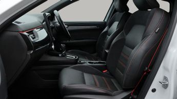 Renault Arkana RS LINE E-TECH