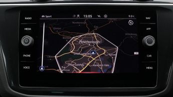 Volkswagen Tiguan R-LINE TSI DSG