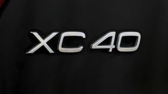 Volvo XC40 RECHARGE T4 R-DESIGN