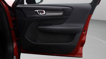 Volvo XC40 RECHARGE PLUS TWIN AWD