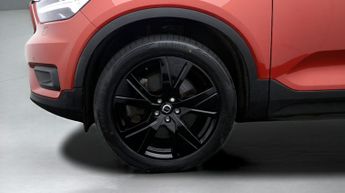 Volvo XC40 RECHARGE PLUS TWIN AWD