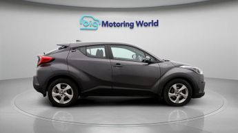 Toyota C-HR ICON