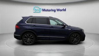 Volkswagen Tiguan R-LINE TDI BMT 4MOTION DSG