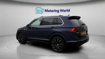 Volkswagen Tiguan R-LINE TDI BMT 4MOTION DSG