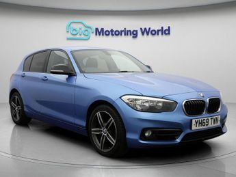 BMW 118 118I SPORT