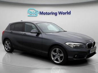 BMW 118 118I SPORT