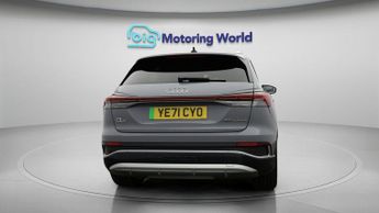 Audi Q4 e-tron S LINE