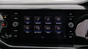 Volkswagen Polo LIFE TSI DSG