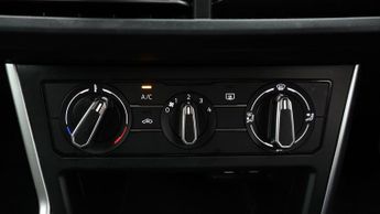 Volkswagen Polo LIFE TSI DSG