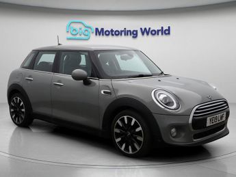 MINI Hatch COOPER EXCLUSIVE