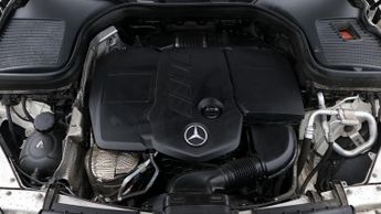 Mercedes-Benz GLC GLC 220 D 4MATIC SPORT
