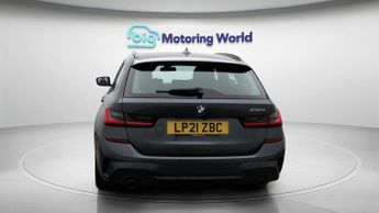 BMW 3 Series 330E M SPORT