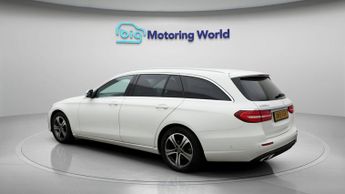 Mercedes-Benz E Class E 220 D SE