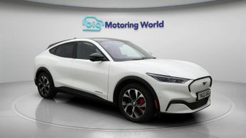 Ford Mustang Mach-E BASE