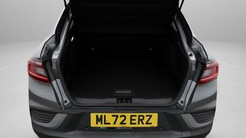 Renault Arkana ICONIC E-TECH