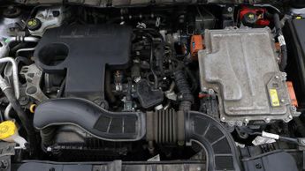 Renault Arkana ICONIC E-TECH