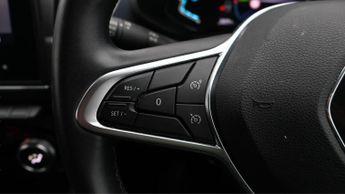 Renault Arkana ICONIC E-TECH