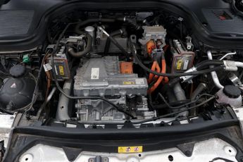 Mercedes-Benz EQC EQC 400 4MATIC AMG LINE