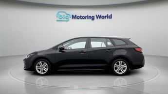 Toyota Corolla ICON TECH