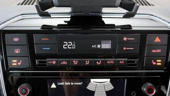 Volkswagen e-up! E-UP