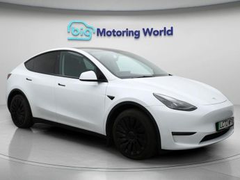 Tesla Model Y LONG RANGE AWD