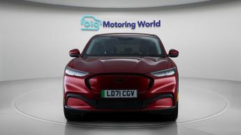 Ford Mustang Mach-E BASE