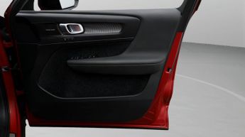 Volvo XC40 T5 FIRST EDITION AWD
