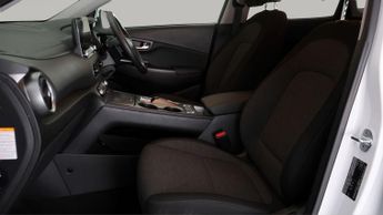 Hyundai KONA PREMIUM