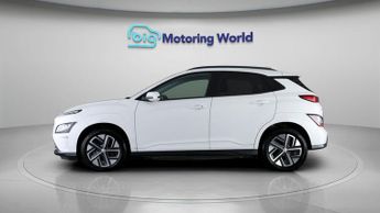 Hyundai KONA PREMIUM